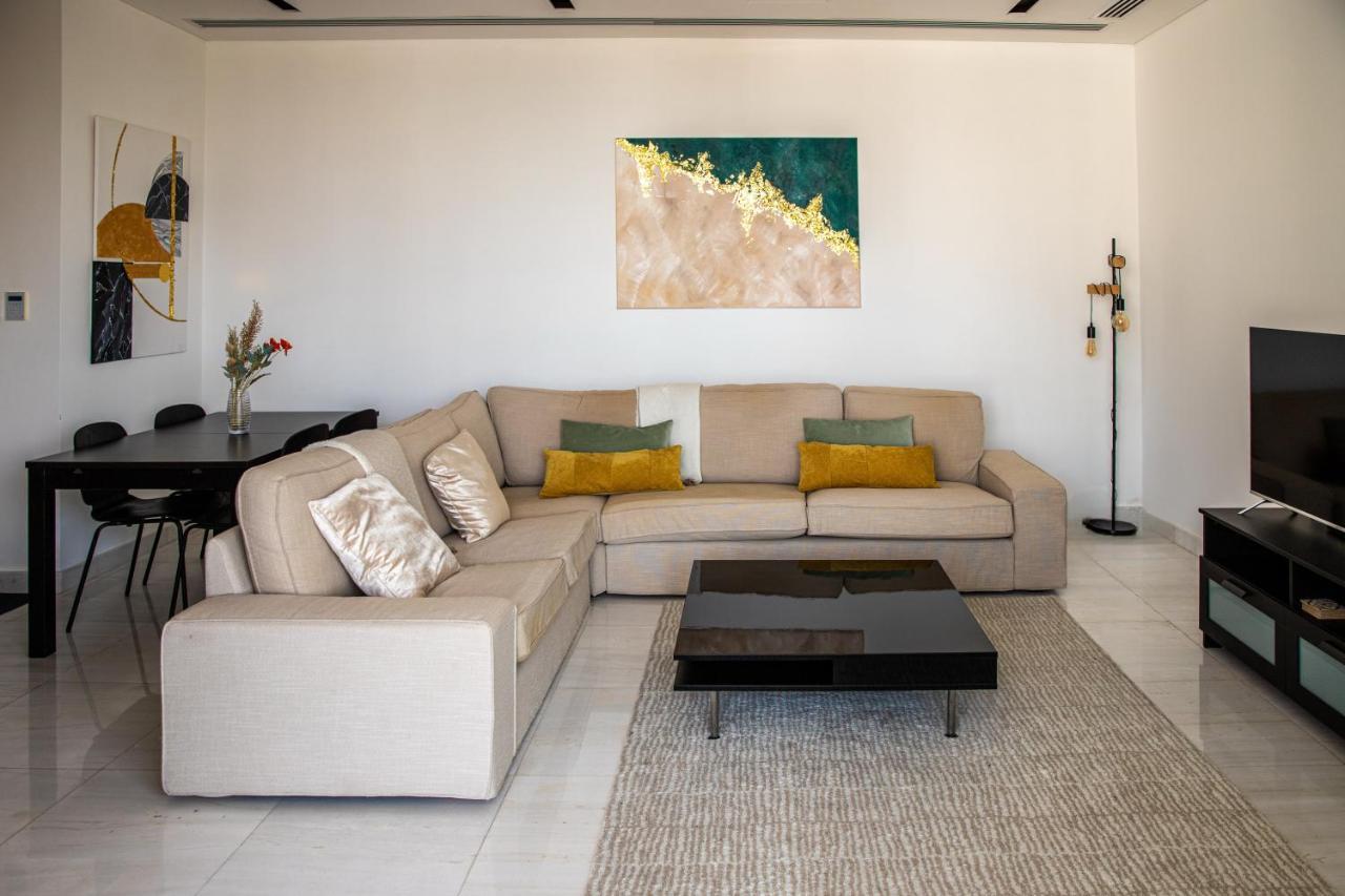 Apartament Phaedrus Living: 360 Tower Luxury Flat Nikozja Zewnętrze zdjęcie